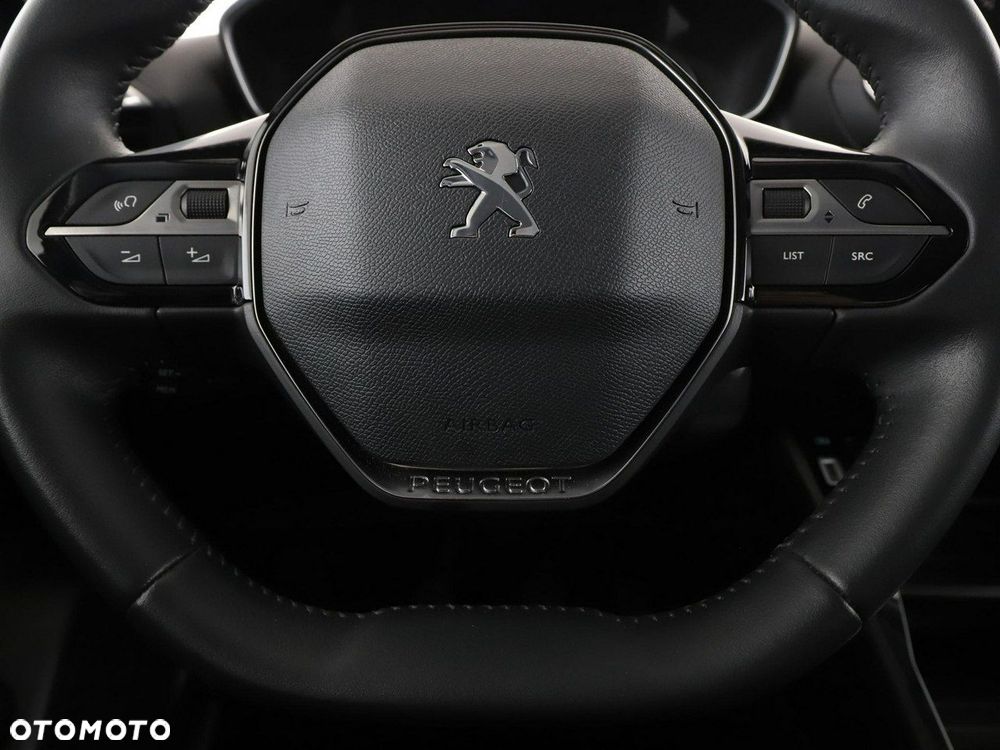 Peugeot 2008 Benzin 100 Allure - 22