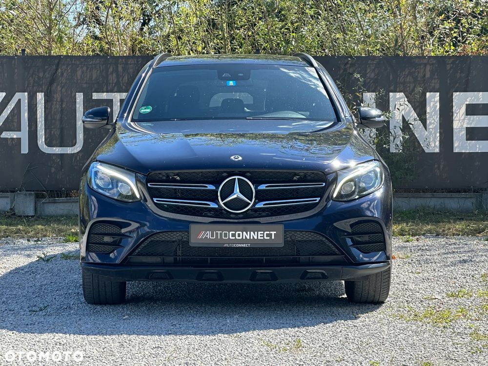 Mercedes-Benz GLC 250 4Matic 9G-TRONIC AMG Line - 8
