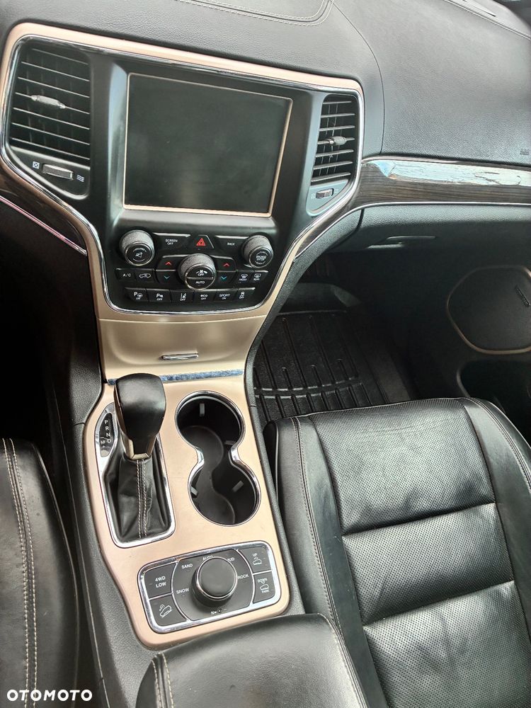 Jeep Grand Cherokee 5.7 V8 HEMI 4WD Automatik Overland - 21