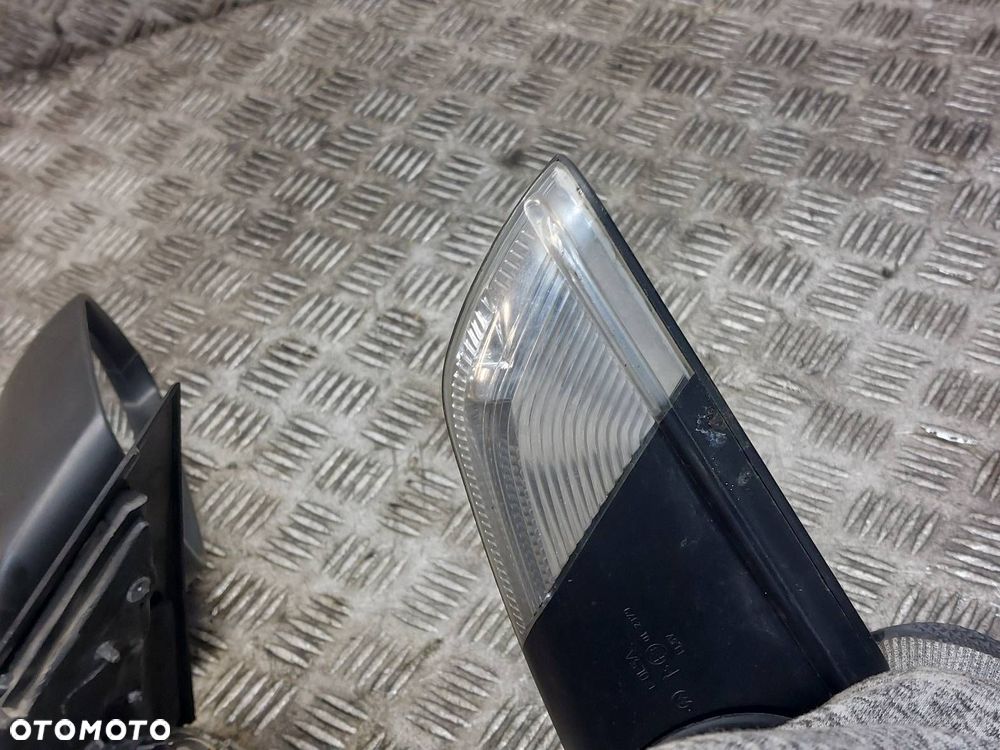 LUSTERKO LEWE + PRAWE MANUALNE VW POLO IV 2 PIN - 9