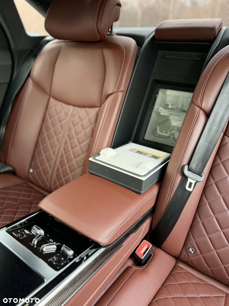 Audi A8 L 60 TFSI mHEV Quattro Tiptr - 11