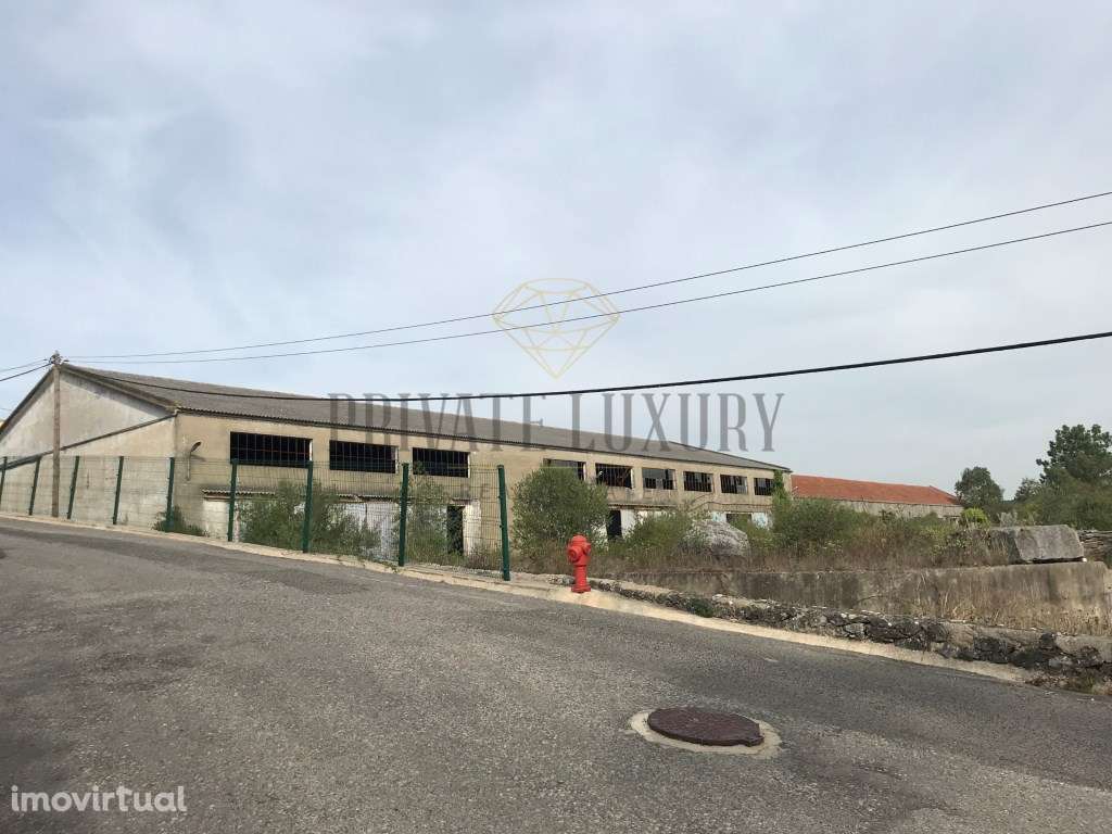 Terreno Misto, Espaço Urbanizável de uso Habitacional - Grande imagem: 3/15