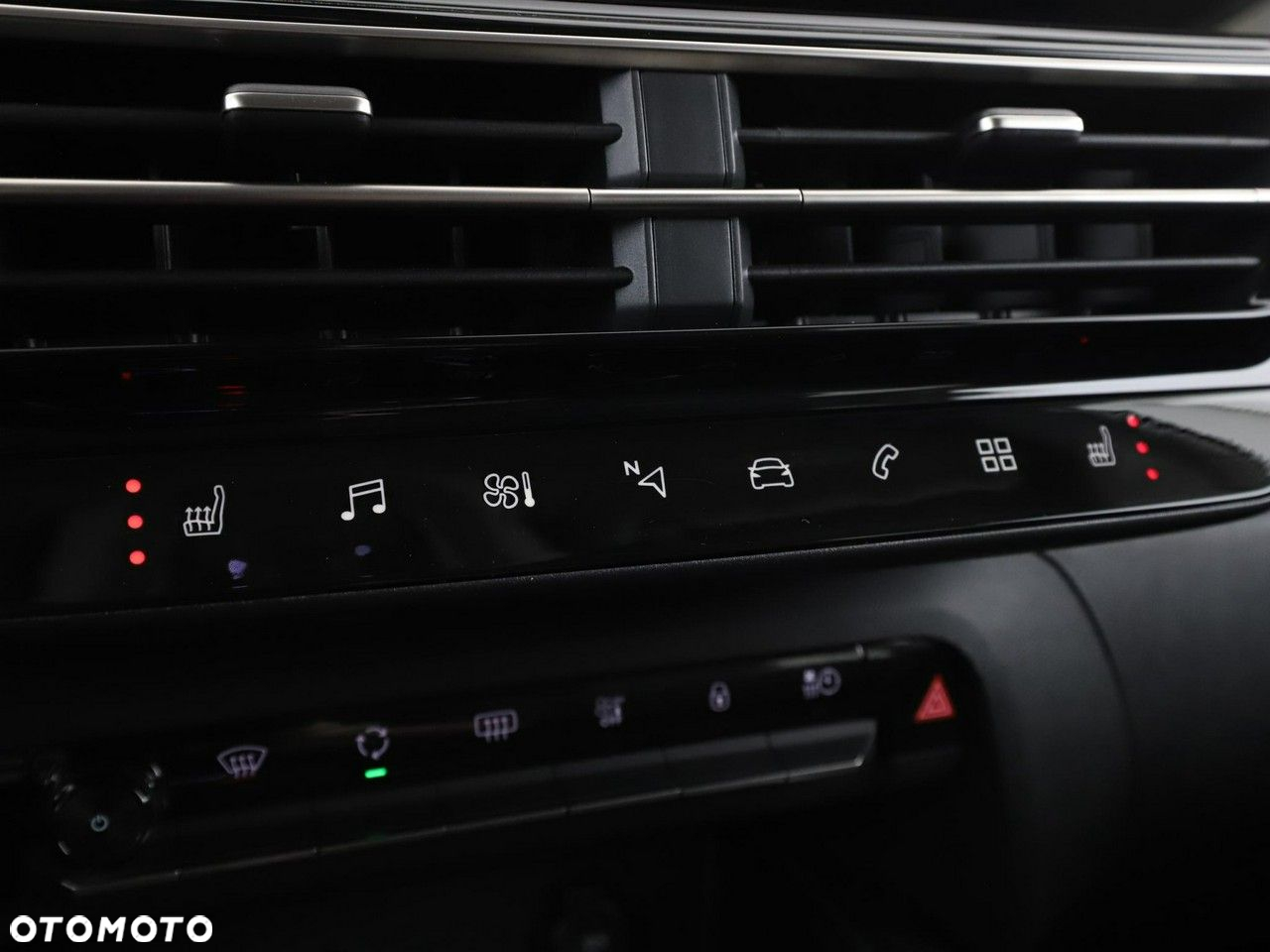 Citroën C5 Aircross 1.6 PHEV Shine Pack EAT8 - 29