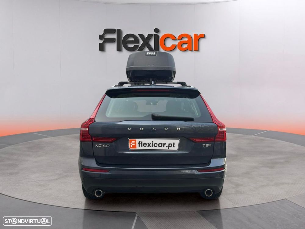 Volvo XC 60 2.0 T8 PHEV Momentum Plus AWD - 10