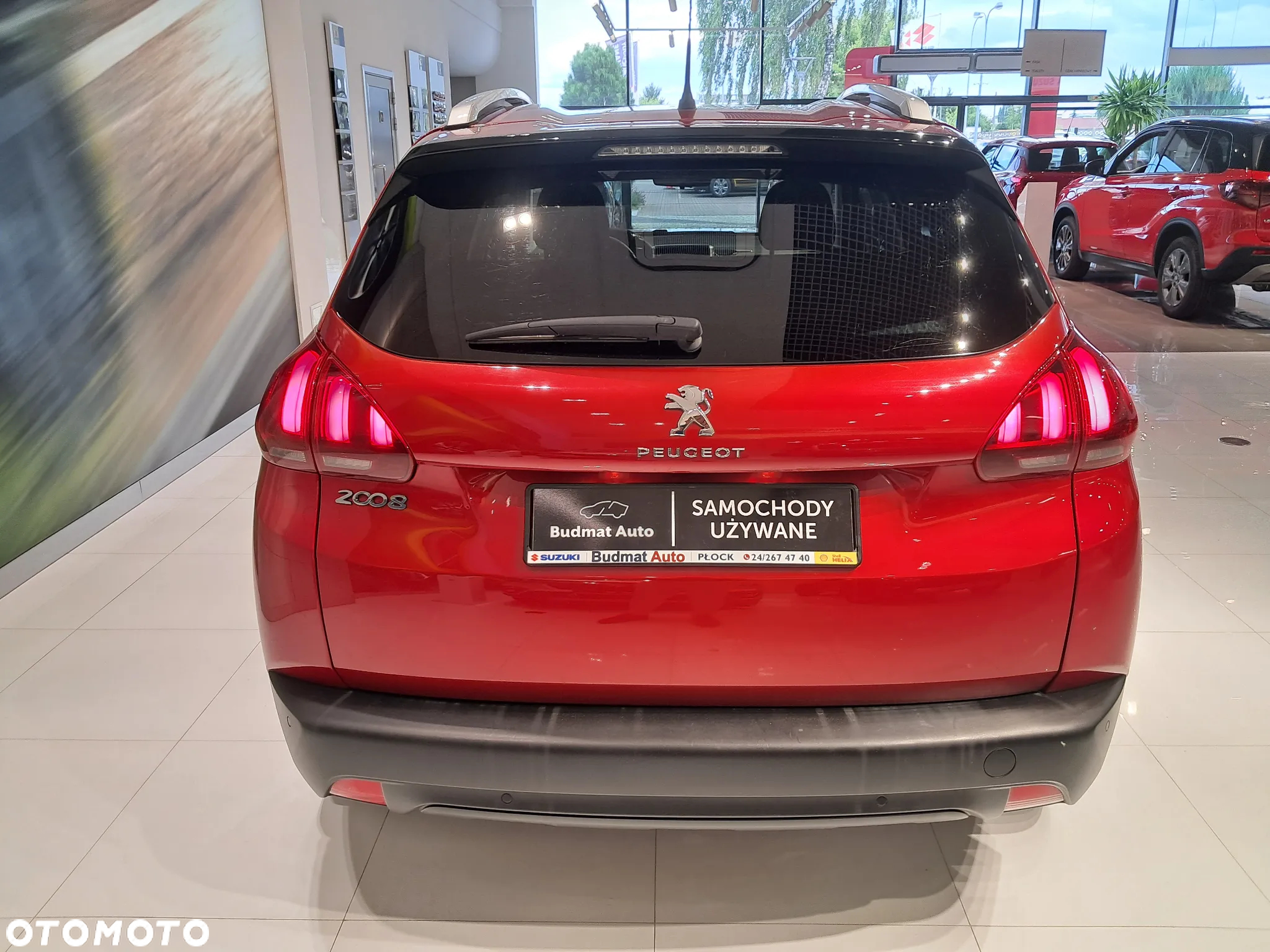 Peugeot 2008 1.2 Pure Tech Allure S&S EAT6 - 9