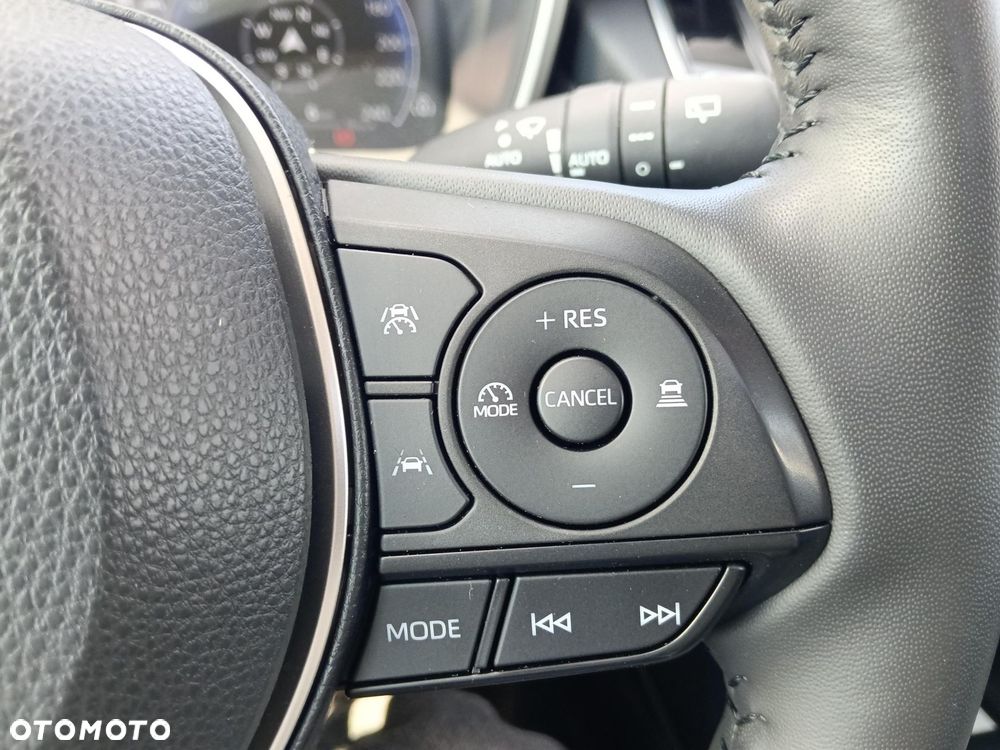 Toyota Corolla Cross 2.0 Hybrid Executive - 19