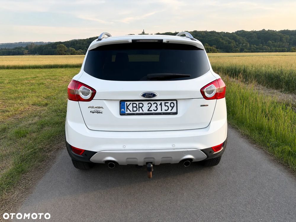 Ford Kuga 2.0 TDCi 4x4 Titanium - 4