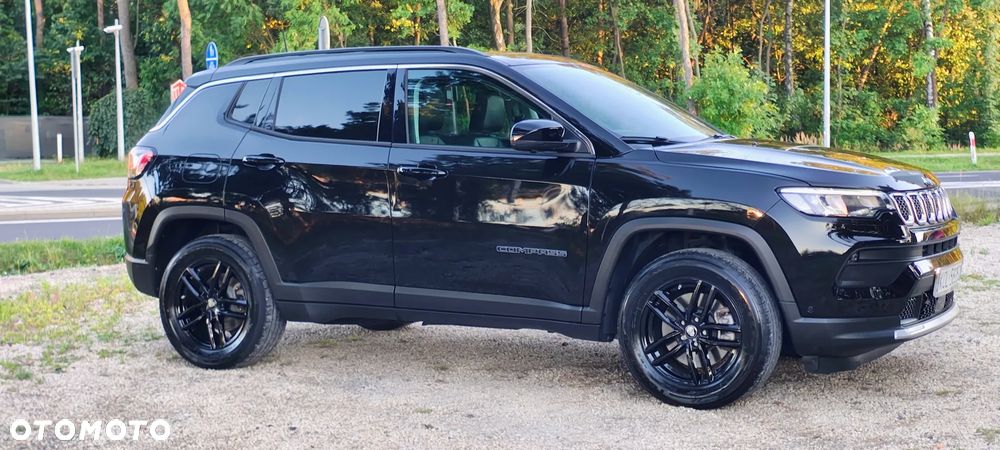 Jeep Compass - 12