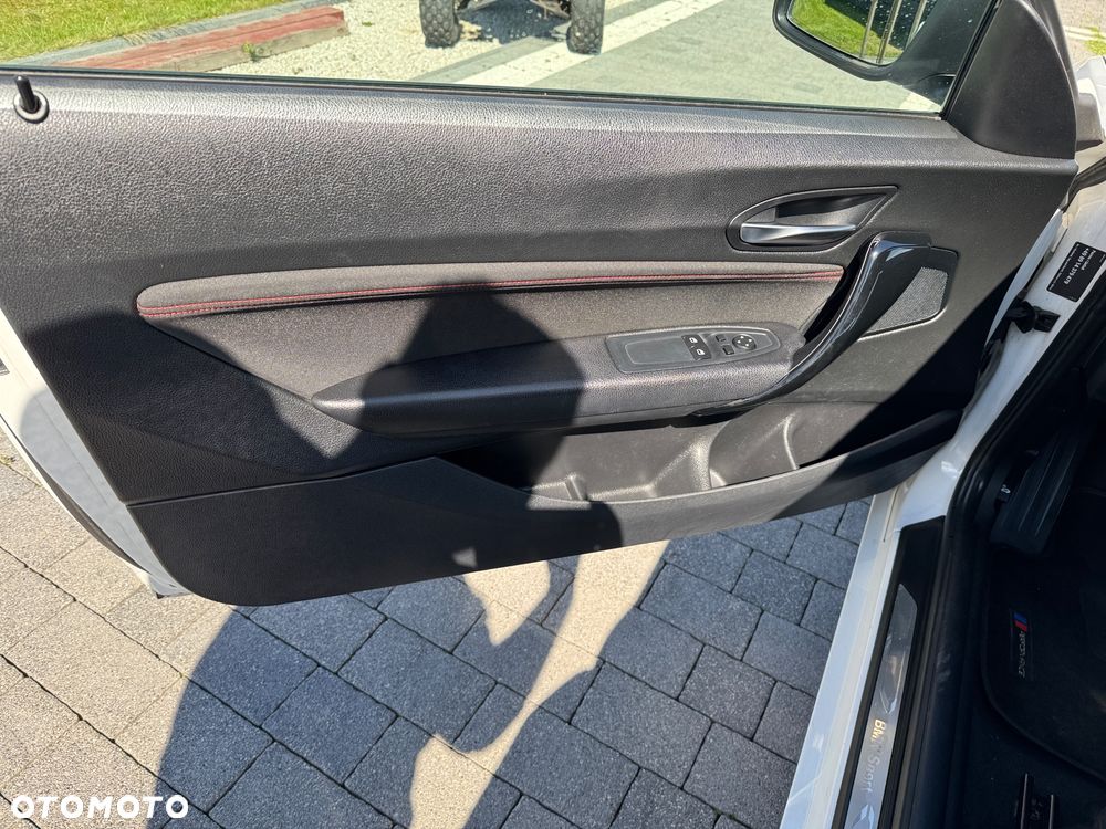 BMW Seria 2 218d Sport Line - 22
