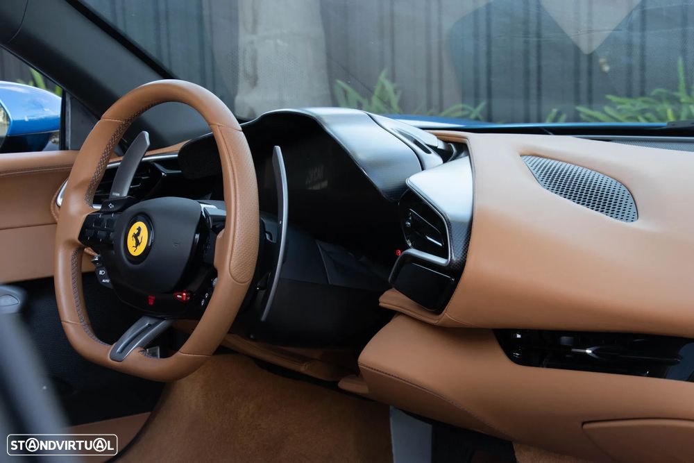 Ferrari 296 GTS Spider - 31