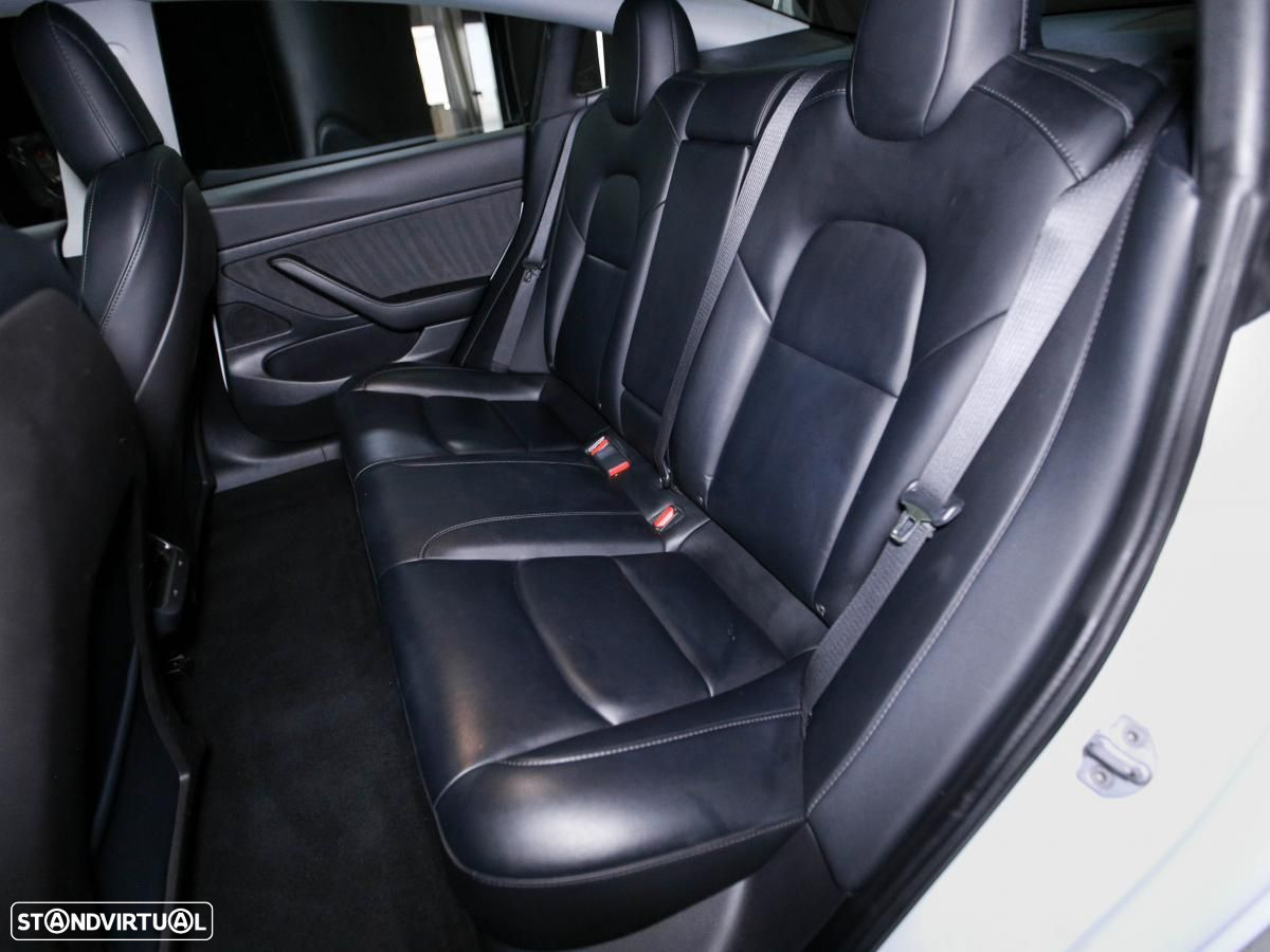Tesla Model 3 Long-Range RWD - 10