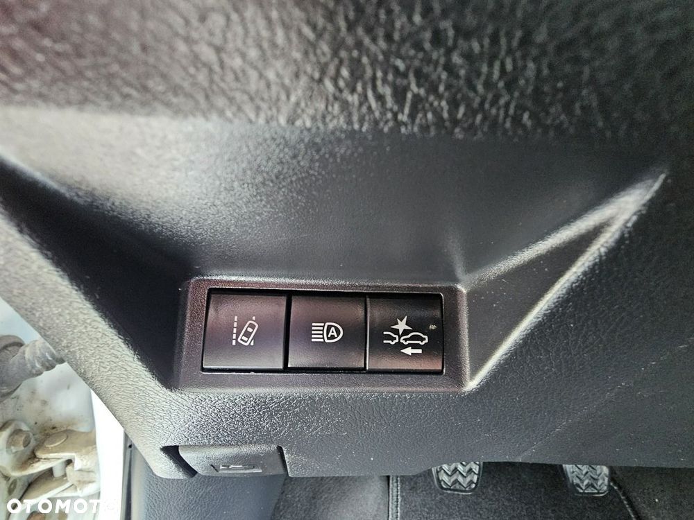 Toyota Yaris - 30