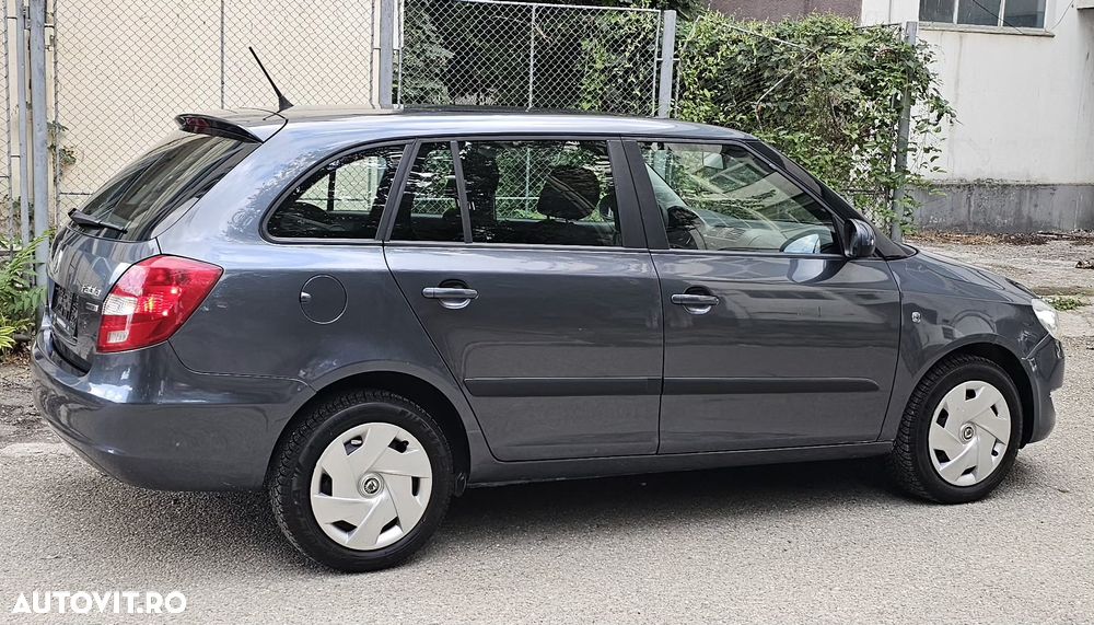 Skoda Fabia 1.2 TSI Elegance DSG - 5