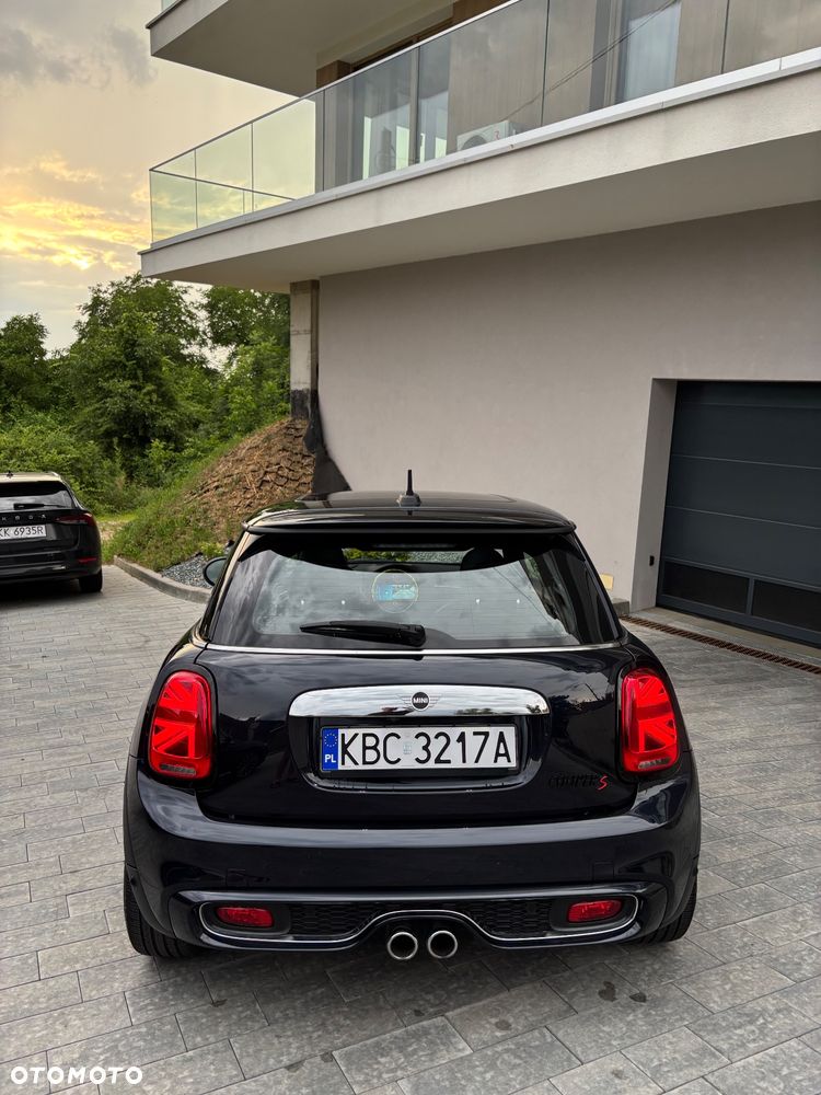 MINI Cooper S Sidewalk Trim - 6