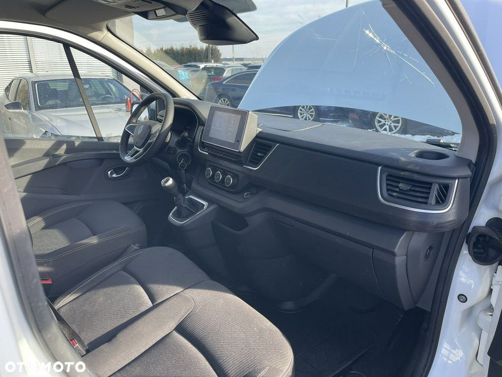 Renault Trafic - 9