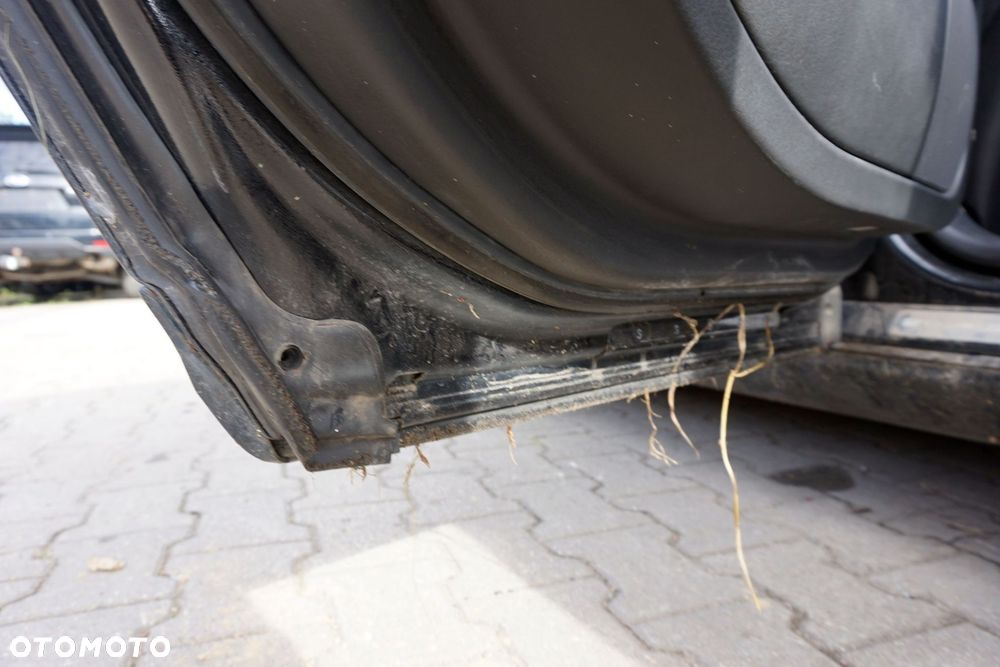 DRZWI TYLNE LEWE A8 II D3 4E2 LIFT   CZARNY AUDI 2005-2010 - 9