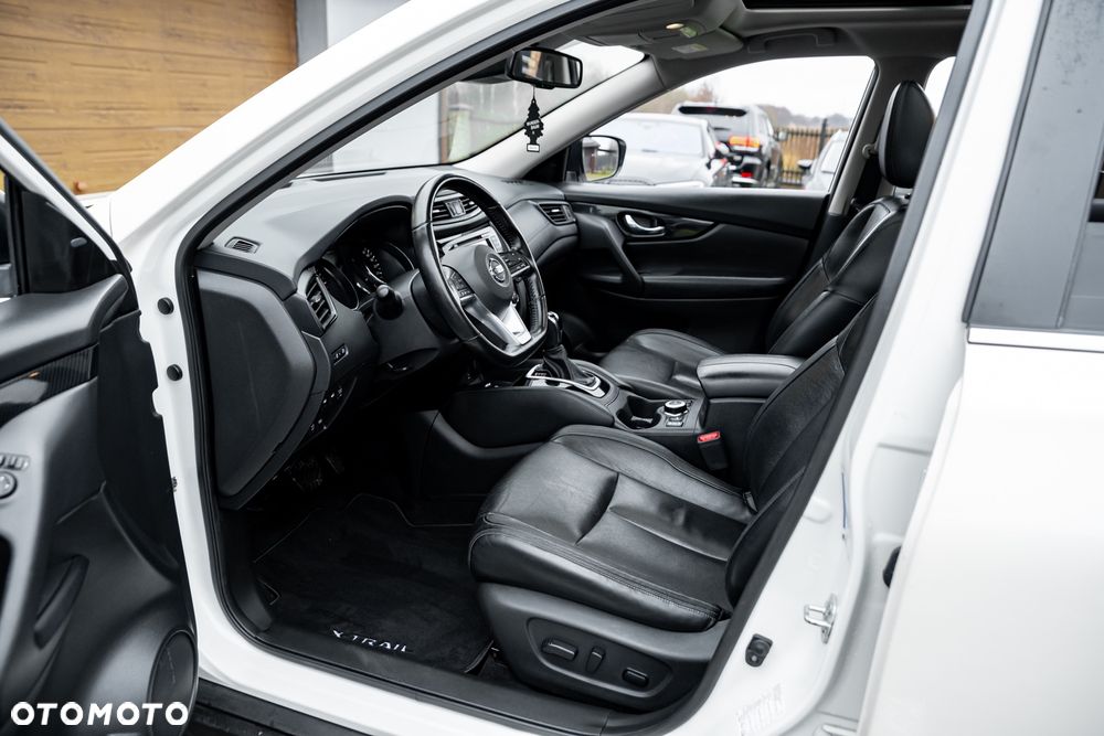 Nissan X-Trail 2.0 dCi ALL-MODE 4x4i Xtronic Tekna - 16