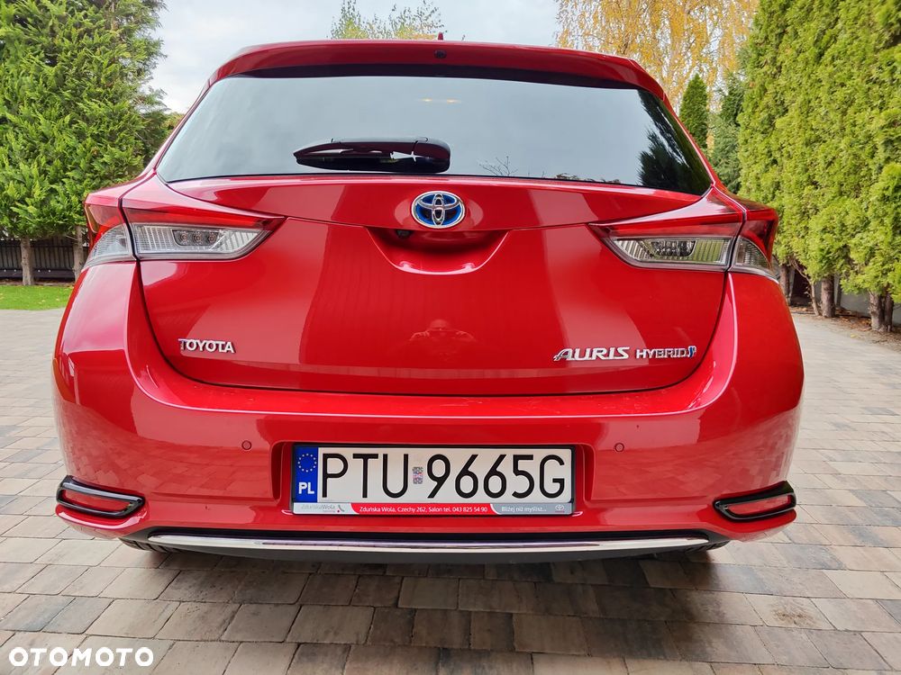 Toyota Auris Hybrid 135 Comfort - 4