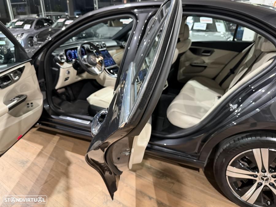 Mercedes-Benz C 300 e Avantgarde - 8