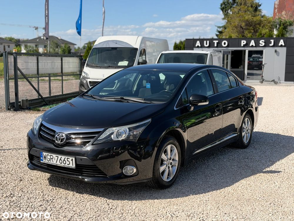 Toyota Avensis 1.8 Prestige MS - 1