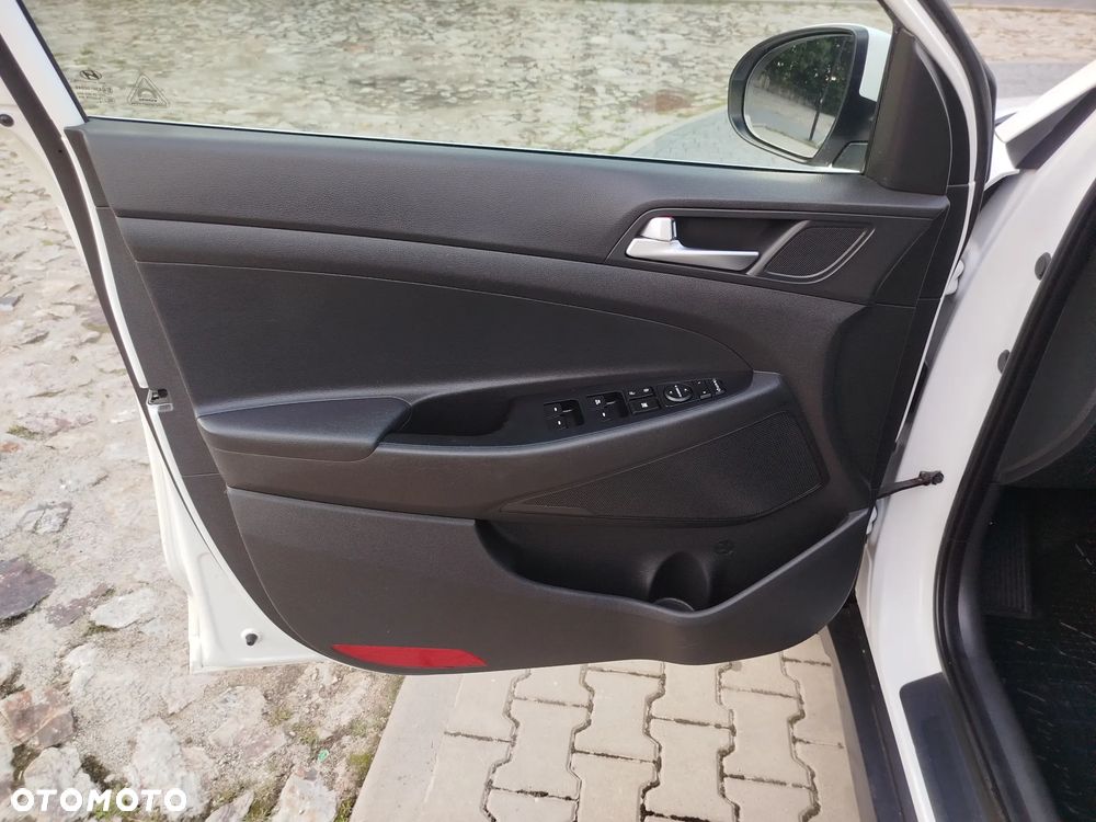 Hyundai Tucson 1.7 CRDI BlueDrive GO Plus 2WD DCT - 10