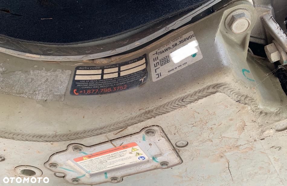 Tesla Model X 75D Allradantrieb - 16