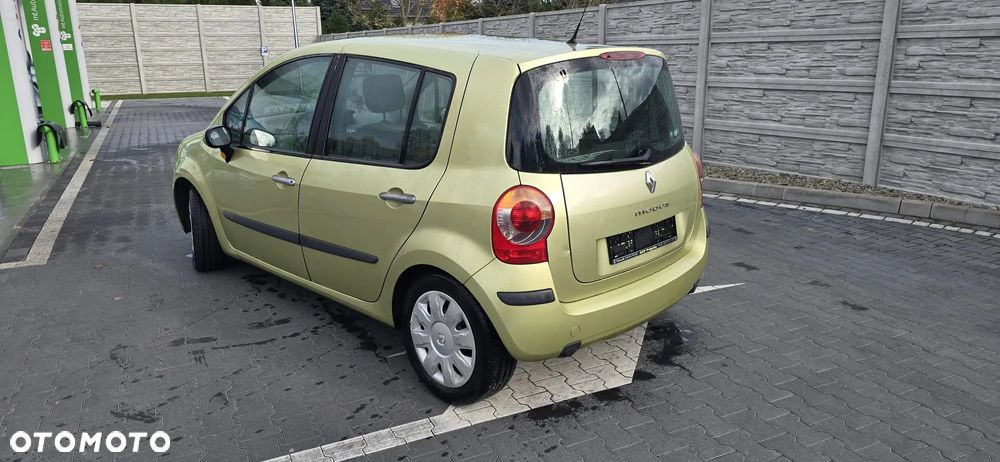 Renault Modus 1.6 16V Cite - 4