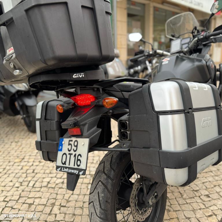 Honda Africa Twin CRF 1000 - 31