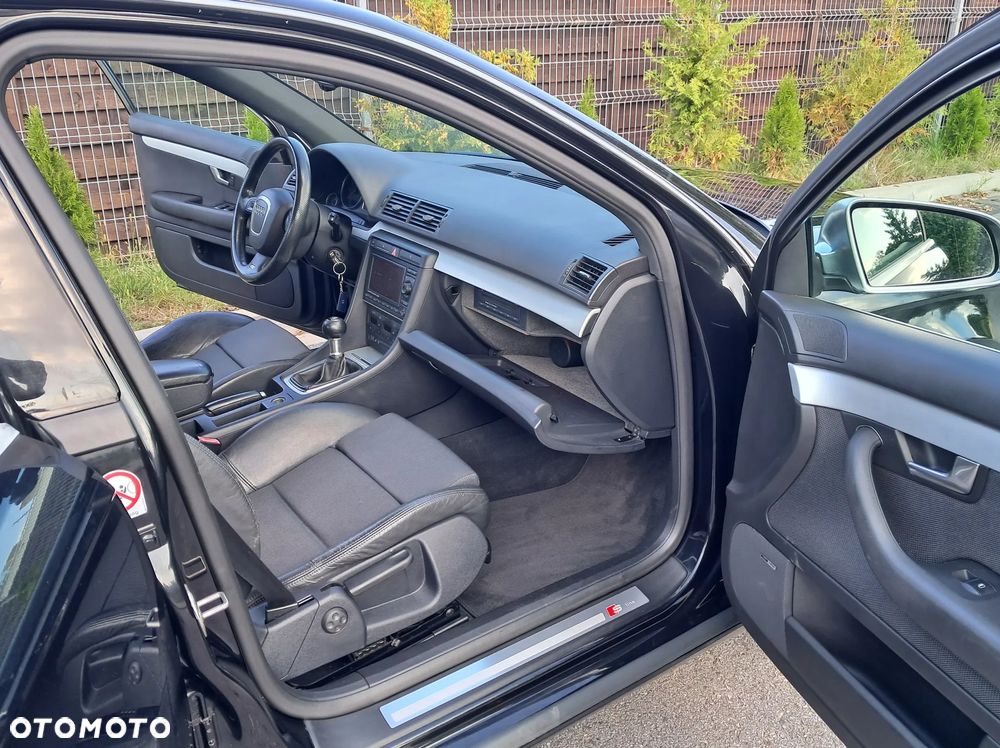 Audi A4 ver-2-0t-fsi - 16