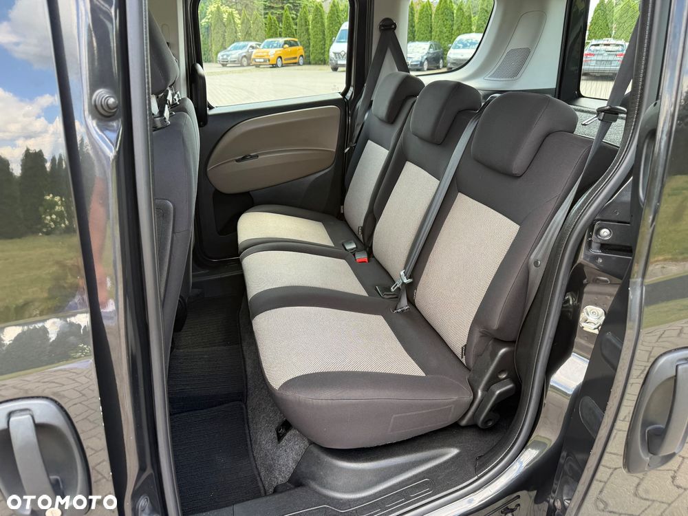 Opel Combo - 22