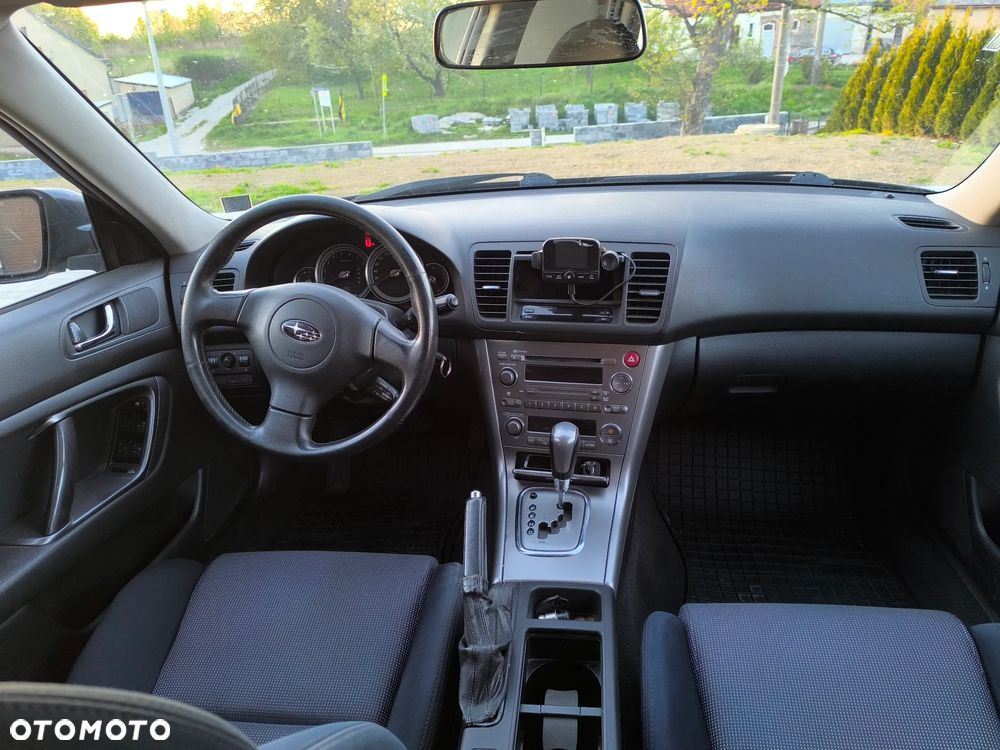 Subaru Legacy - 7