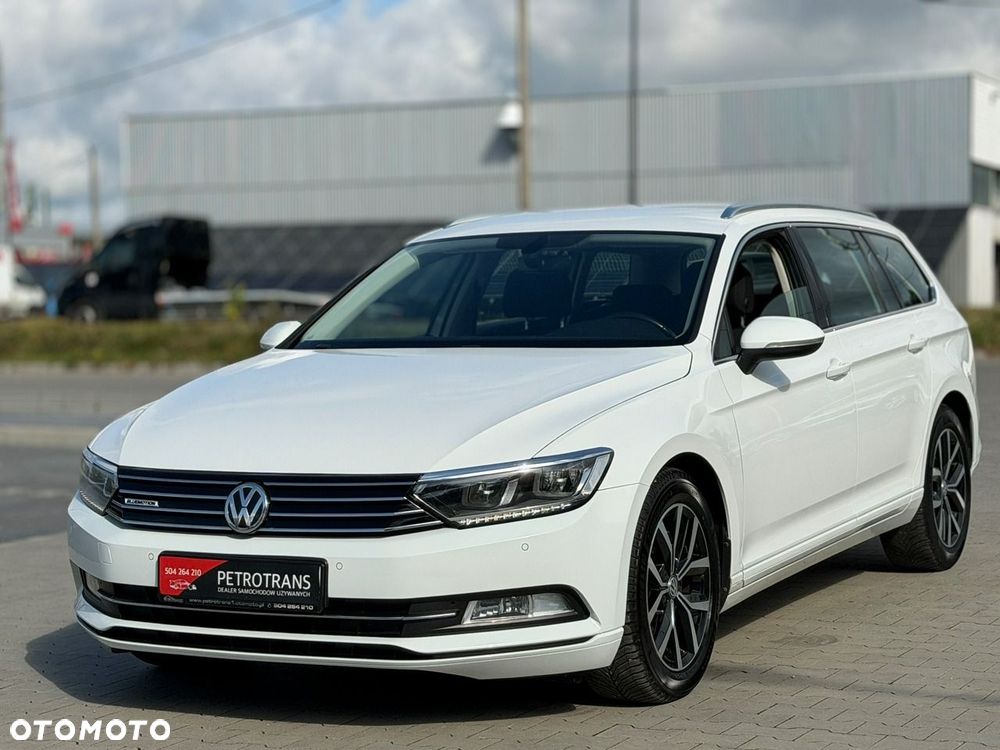 Volkswagen Passat - 5