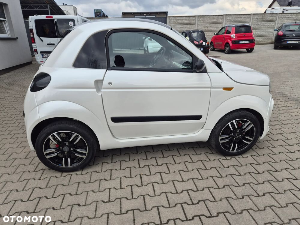 Microcar M.GO - 18