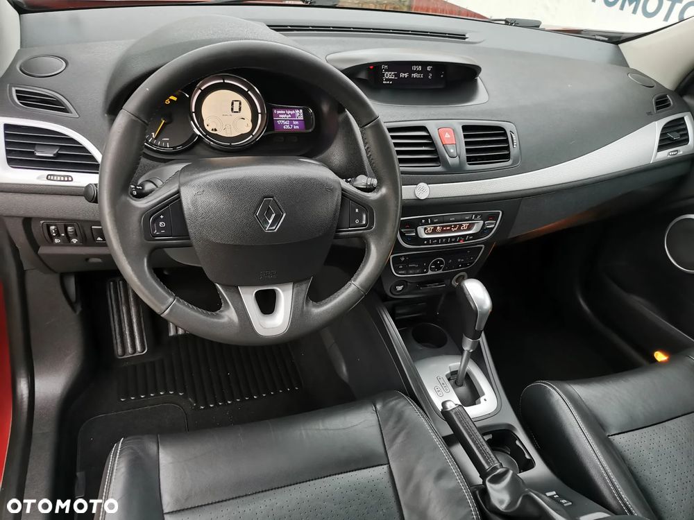 Renault Megane 1.5 dCi Dynamique EDC - 8