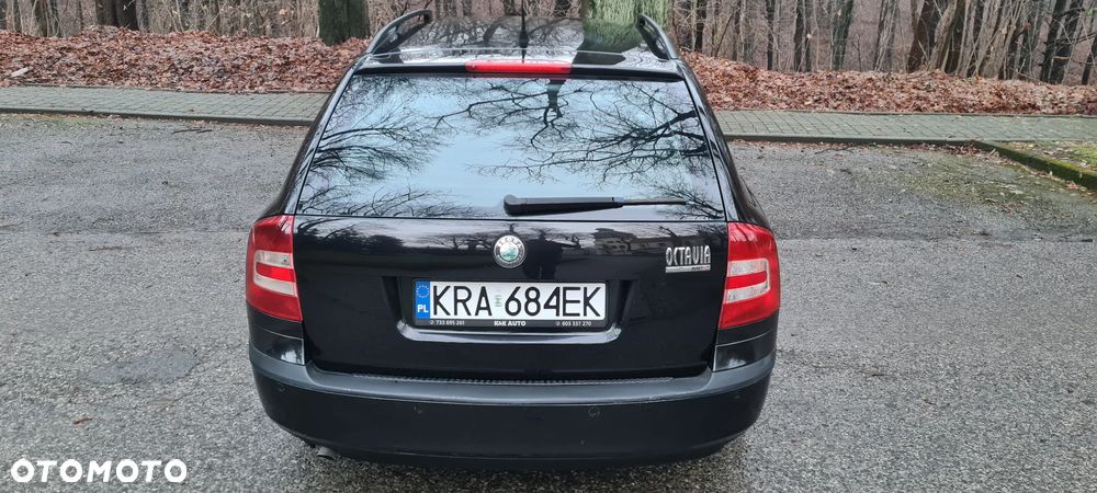 Skoda Octavia 1.6 Combi - 5