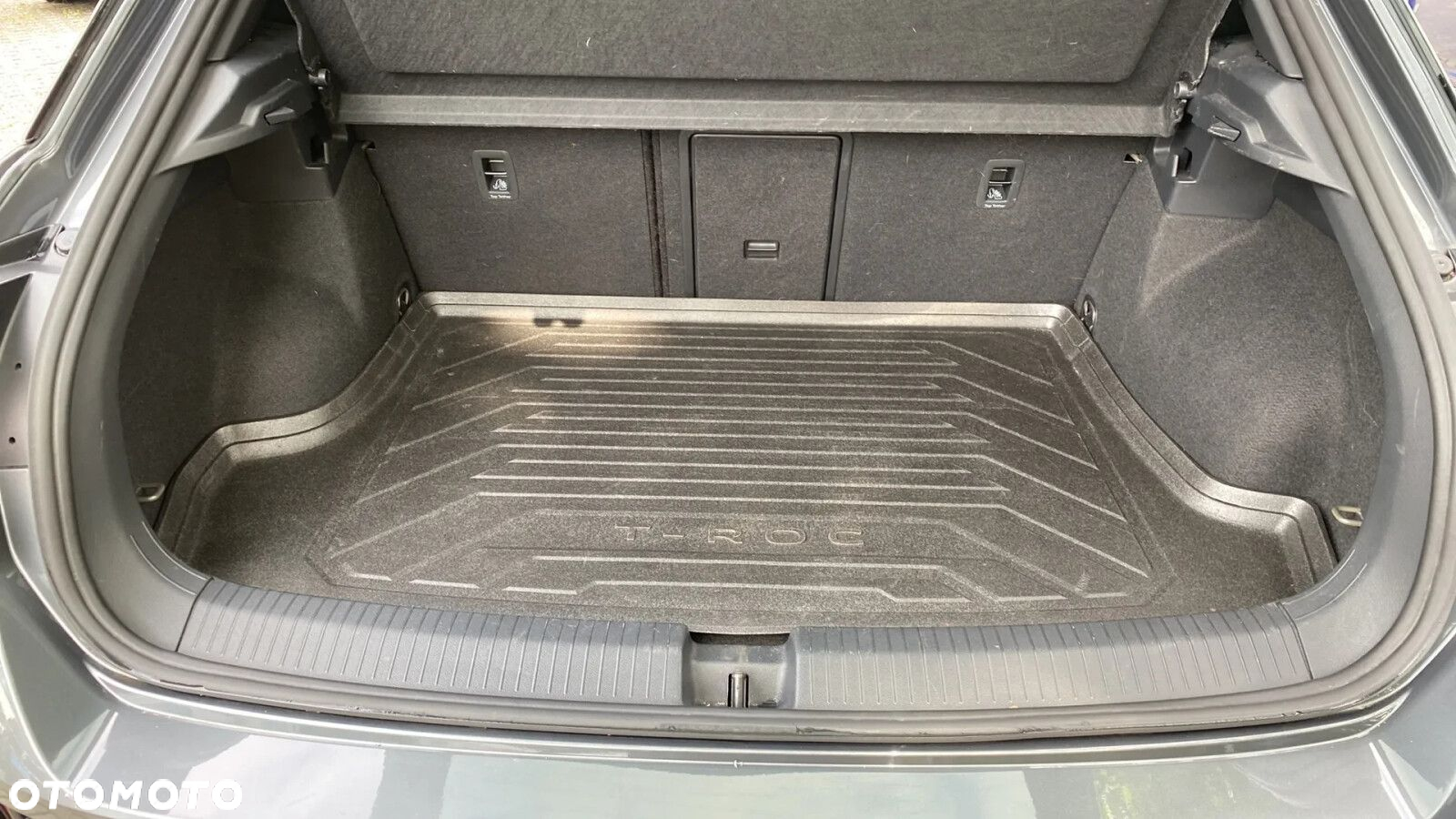Volkswagen T-Roc - 33