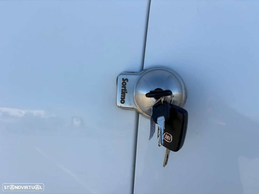 Fiat Fiorino 1.3 M-Jet SX - 22