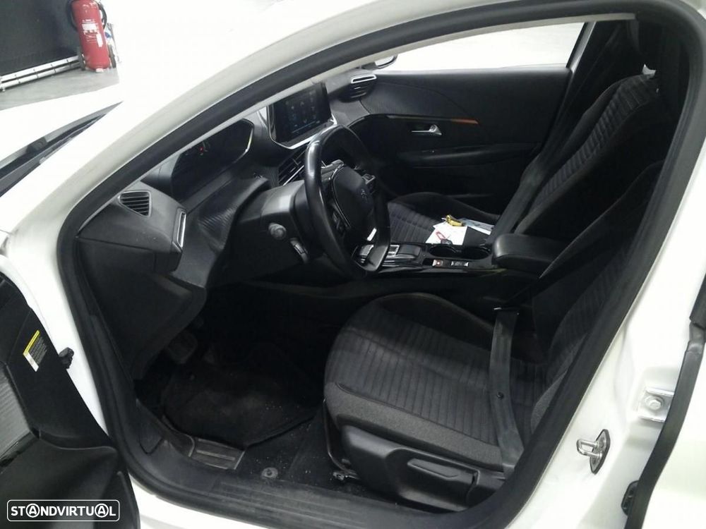 Peugeot e-208 50 kWh Active - 7