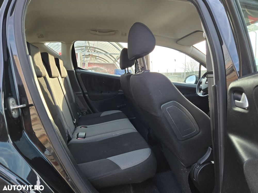 Peugeot 207 95 VTi Urban Style - 15