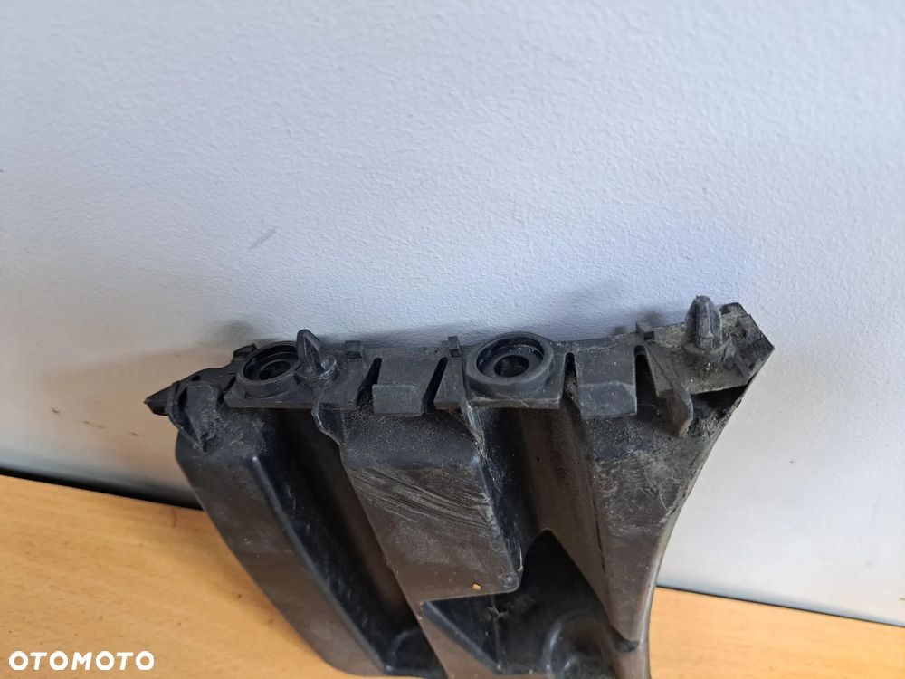 VOLVO S60 II V60 ŚLIZG MOCOWANIE ZDERZAKA LEWY PRZÓD PRZEDNI 30796625 - 3