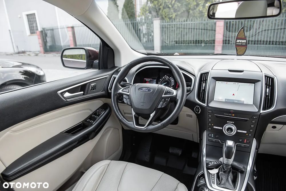 Ford Edge - 31