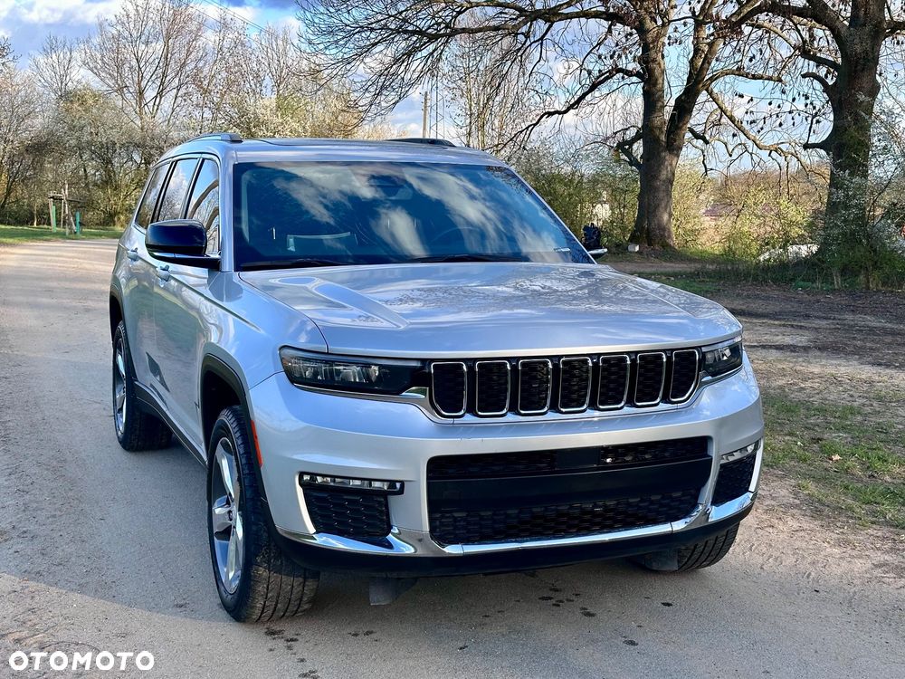 Jeep Grand Cherokee - 1