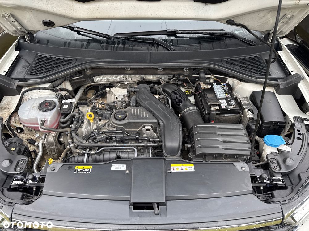 Volkswagen T-Roc 1.5 TSI Life Plus DSG - 28