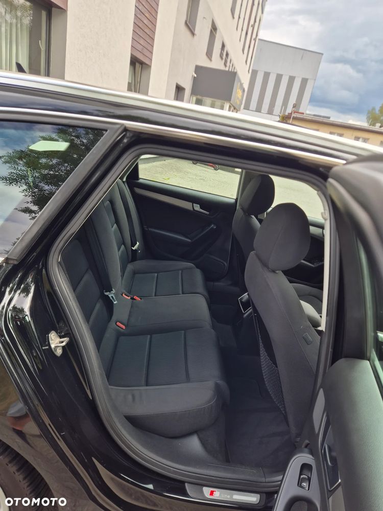 Audi A4 Avant 2.0 TDI DPF S line Sportpaket - 9