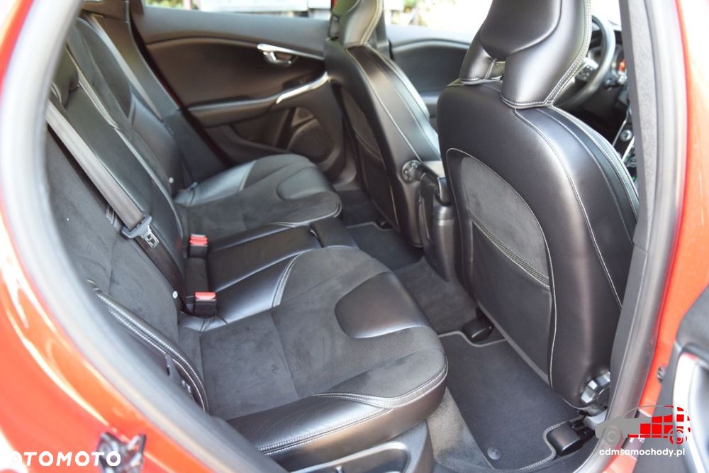 Volvo V40 - 20