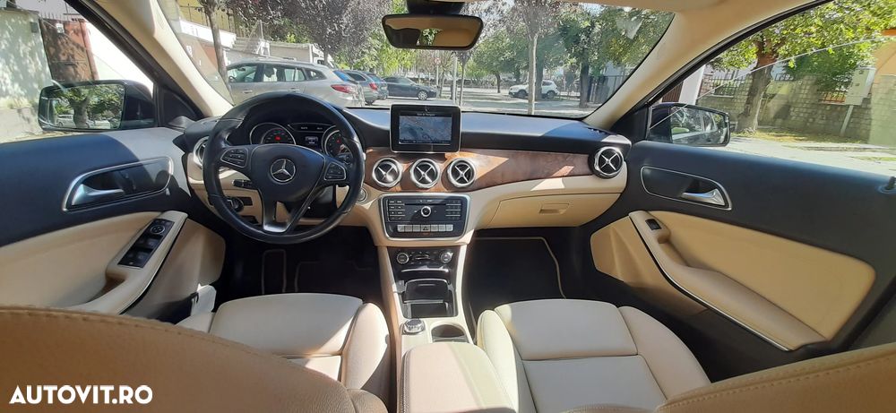 Mercedes-Benz GLA - 22
