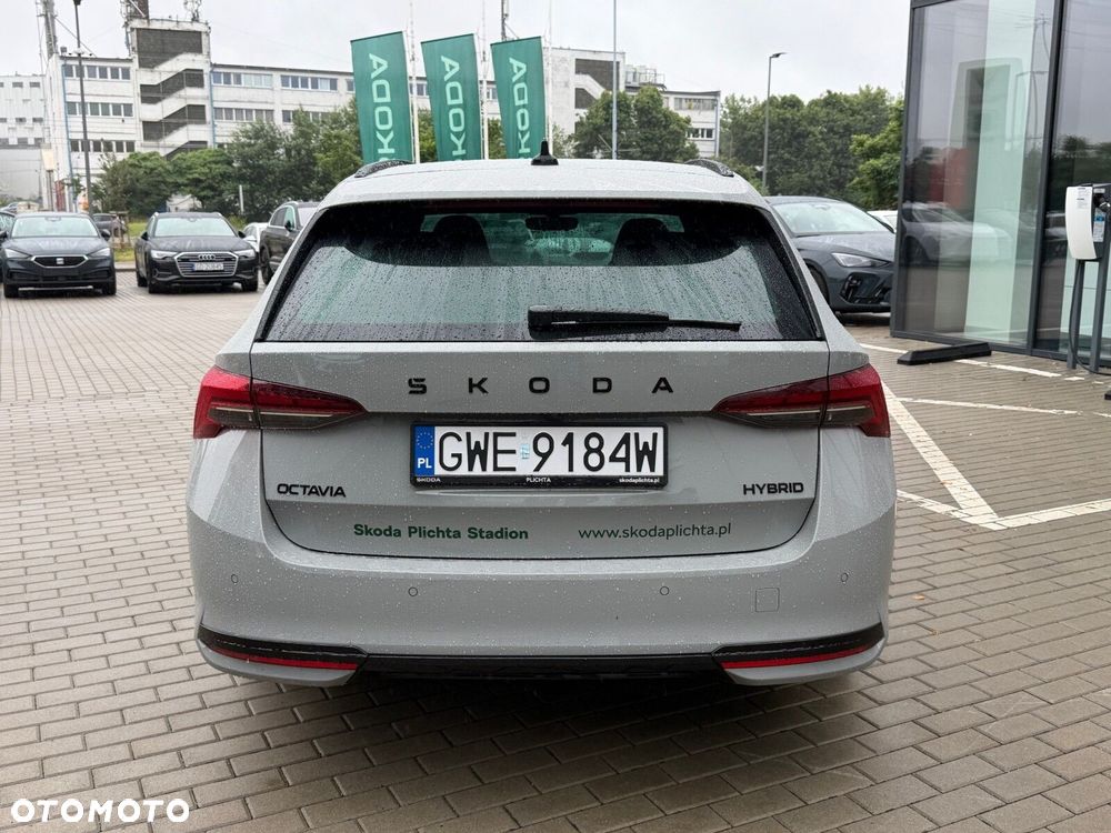 Skoda Octavia 1.5 TSI mHEV Sportline DSG - 6