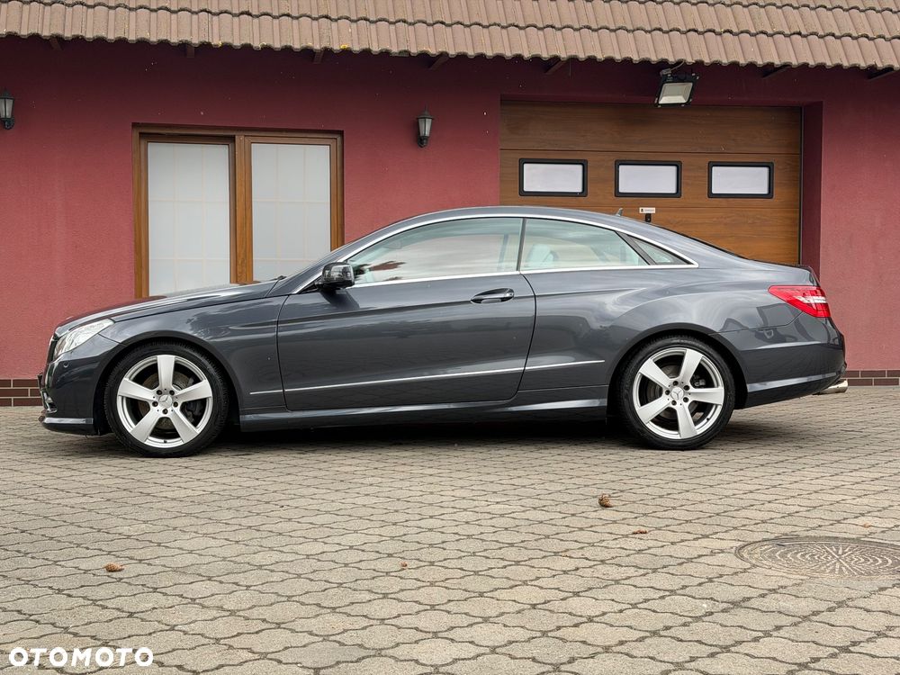 Mercedes-Benz Klasa E 200 BlueEFFICIENCY 7G-TRONIC Avantgarde - 2