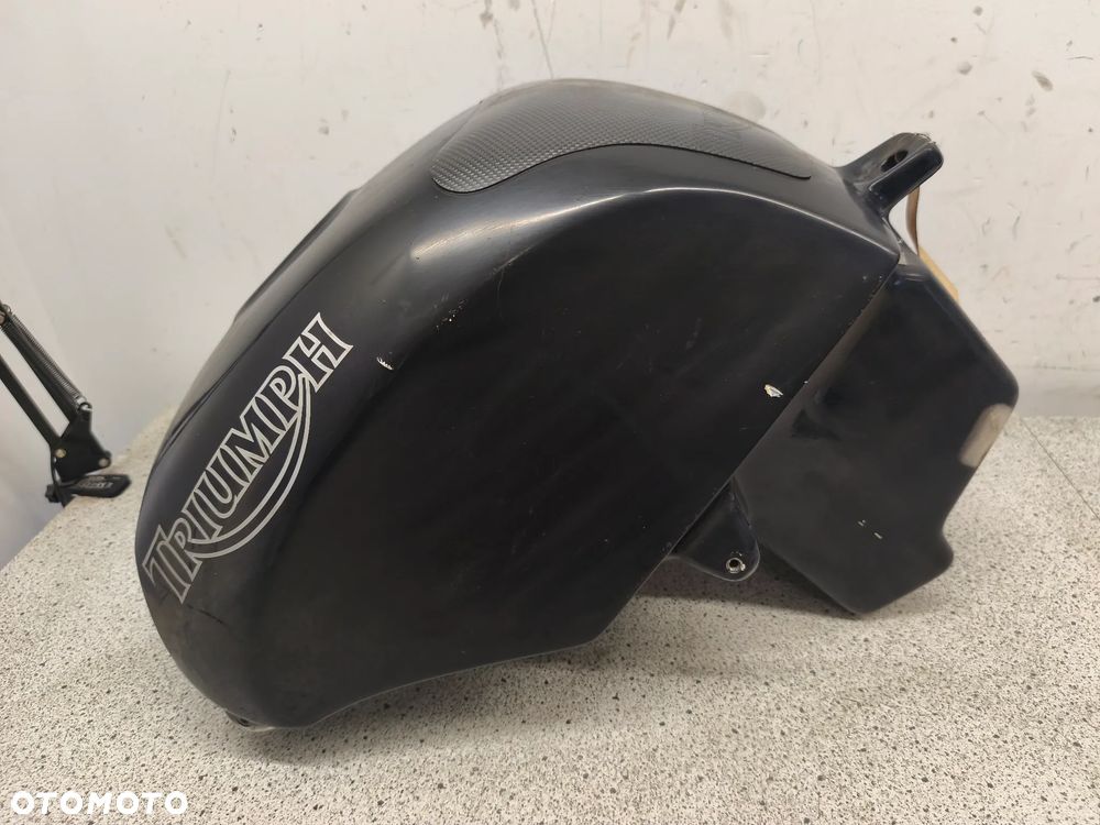 Bak, zbiornik paliwa Triumph Daytona 955i 955 - 3