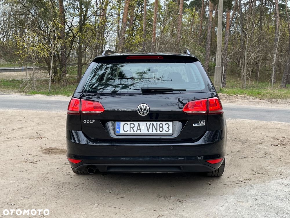 Volkswagen Golf 1.2 TSI BMT Comfortline - 5